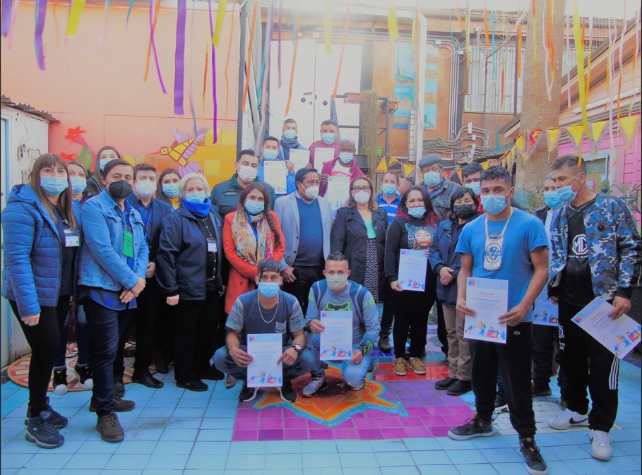 Estudiantes del Liceo Técnico Profesional Edwin Latorre del SLEP Atacama recibieron certificados tras adquirir técnicas narrativas