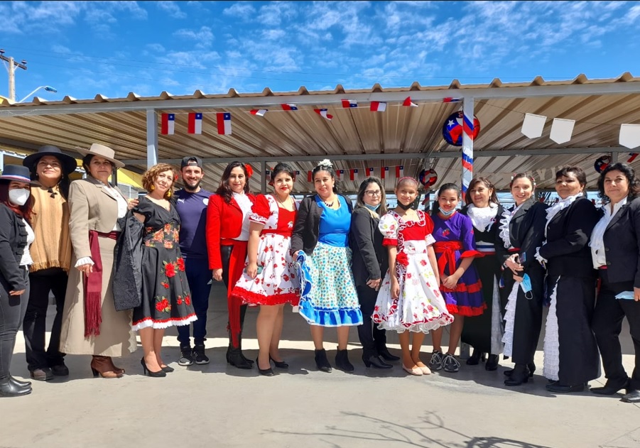 Con enriquecedora diversidad cultural Escuela Manuel Rodríguez del SLEP Atacama desarrolló VII Encuentro Escolar de Cueca