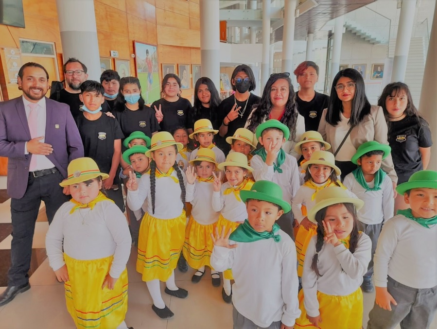 Con presencia de Ankatu Alquinta y diputado Santana estudiantes de Escuela Las Brisas del SLEP Atacama deslumbraron con Gala Artística Multicultural
