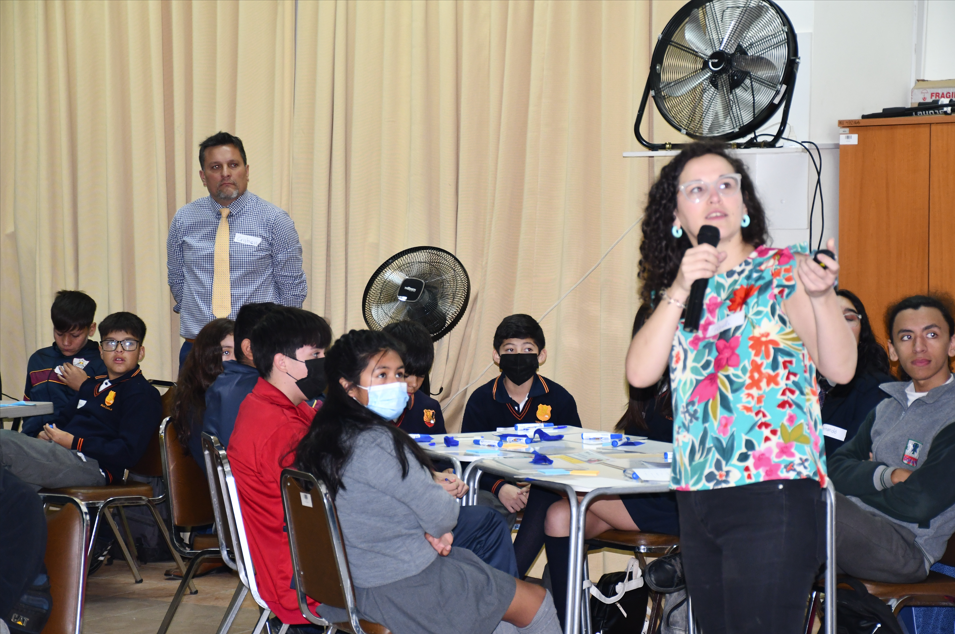 Dirigentes escolares y autoridades en equipo desarrollaron jornada de aprendizaje socioemocional para fortalecer Educación Pública