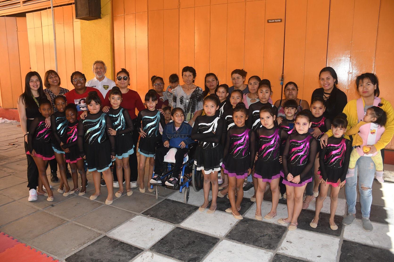 Escuela Vicente Sepúlveda de SLEP Atacama conforma 1° equipo de gimnasia rítmica para fortalecer convivencia y aprendizajes